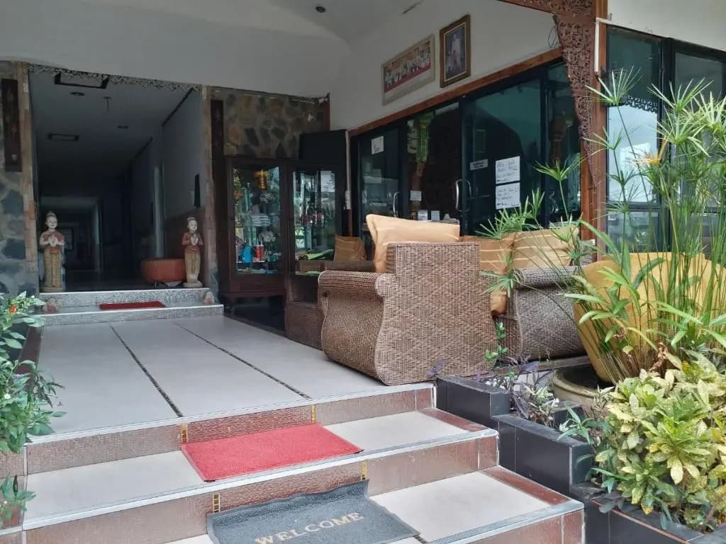 Platinum Place - main photo