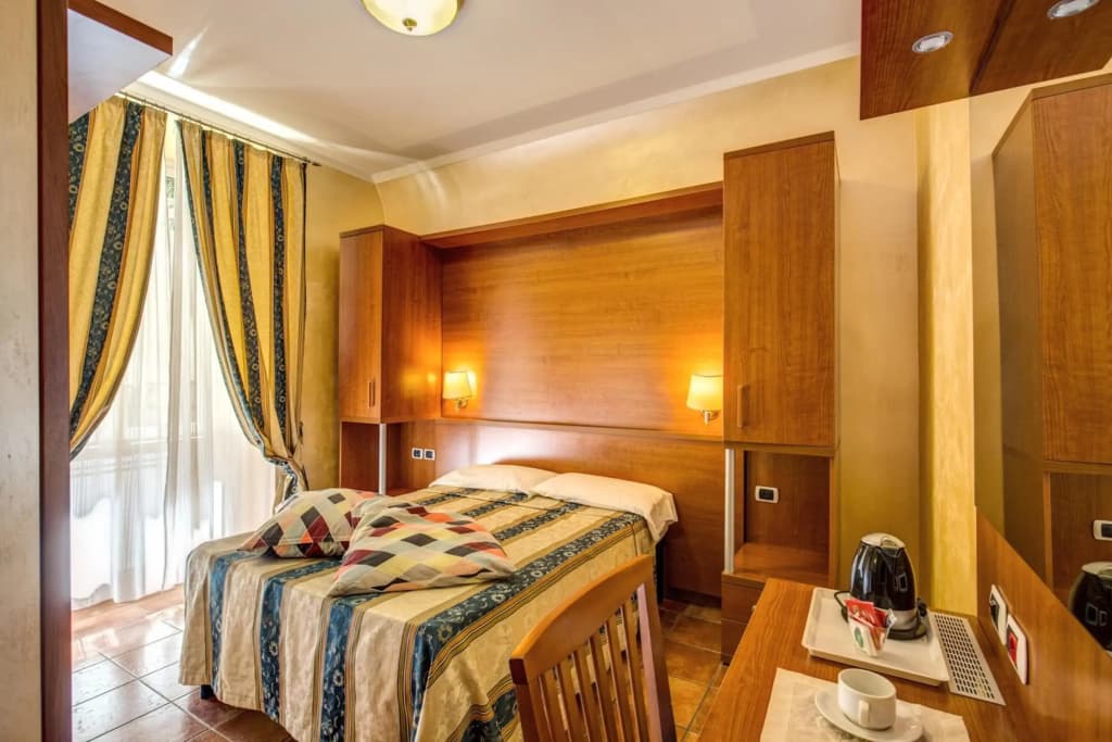 Hotel Maryelen - photo 4