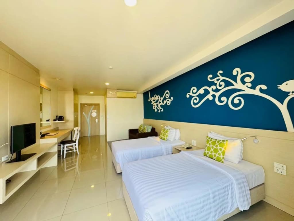 Jolly Suites Petkasem - photo 7