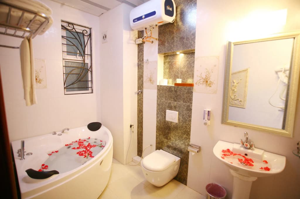 Ritz Boutique Hotel - photo 11