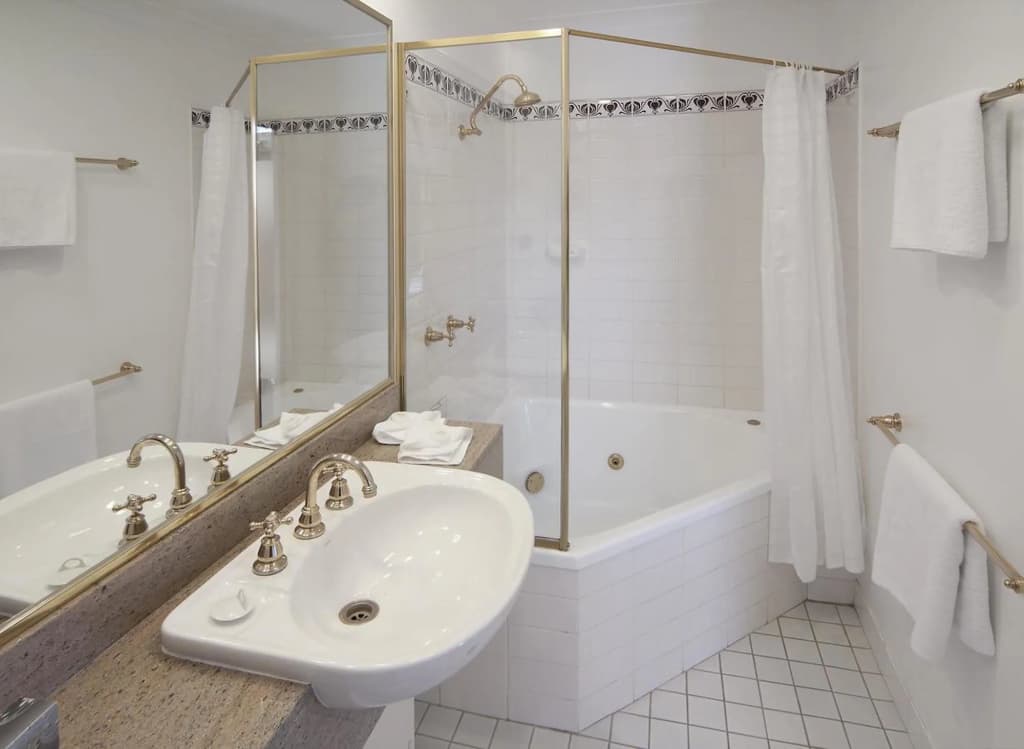 Mountain Heritage Hotel - photo 9