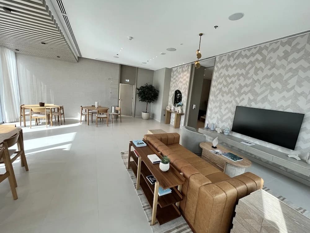 The Grand 1306 - main photo