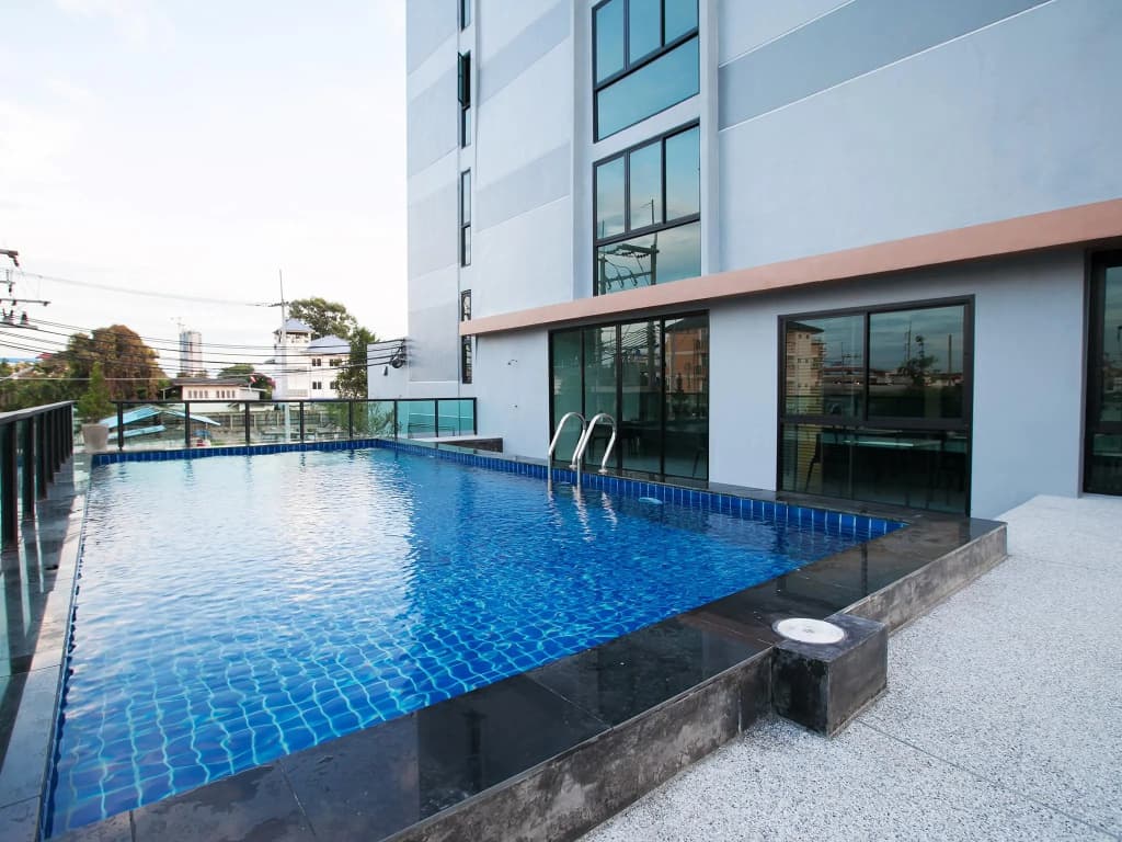 B2 Hotel South Pattaya Premier Hotel - photo 16