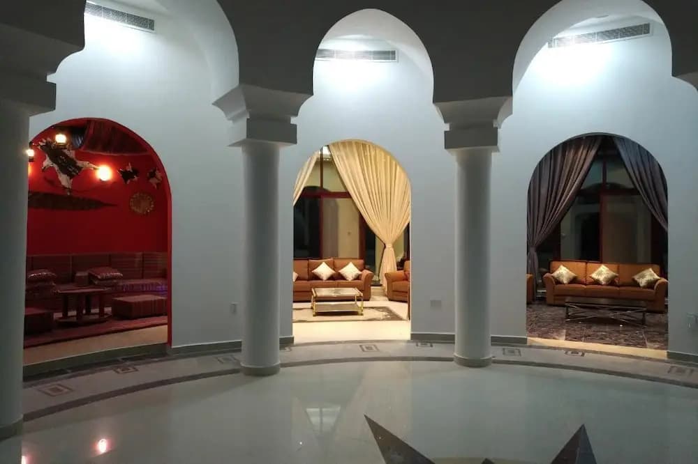 Emirates Hills Lake View Villa - photo 31