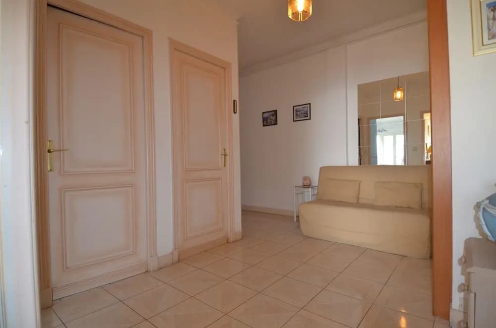 Period apartment 5 persons with Sea View and Parking in Port of Nice - photo 5