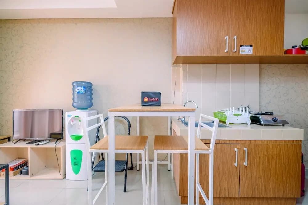 Comfortable And Homey 2Br Apartment At Royal Olive Residence - photo 20