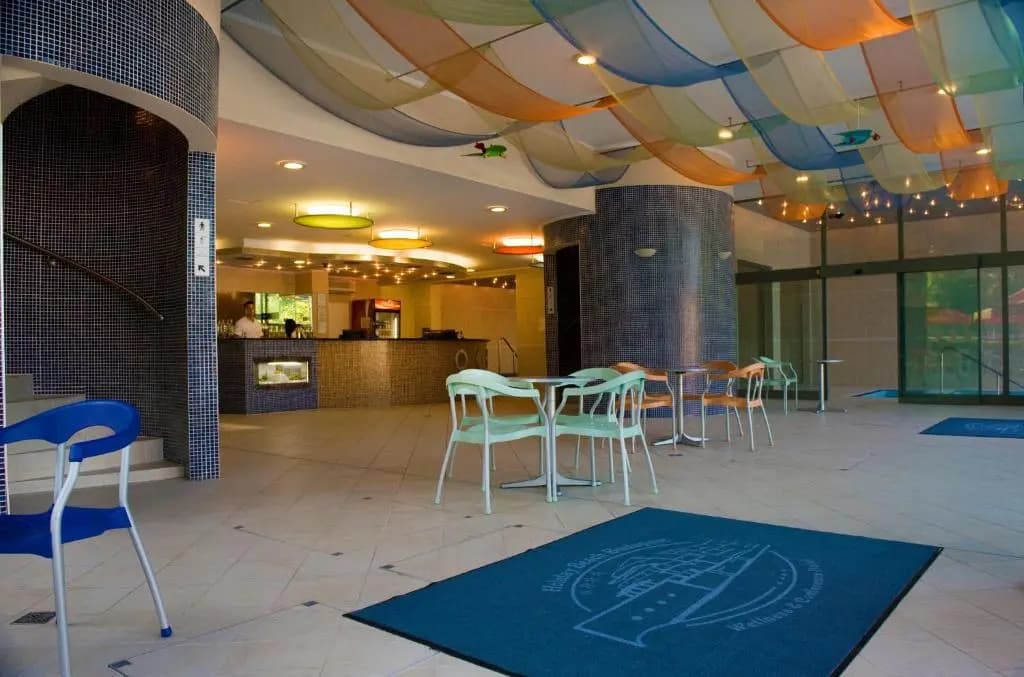 Holiday Beach Budapest Wellness & Conference Hotel - photo 4