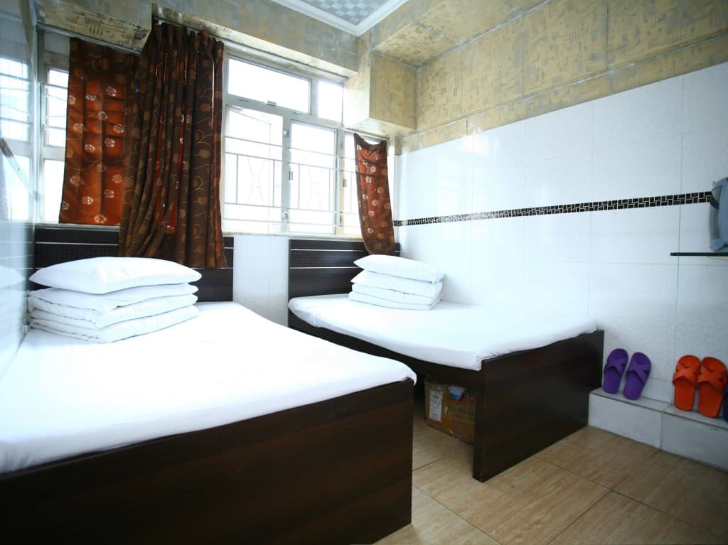H.K Commercial Inn - main photo
