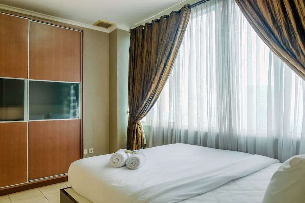 Strategic 2BR Apartment with City View at FX Residence - photo 21