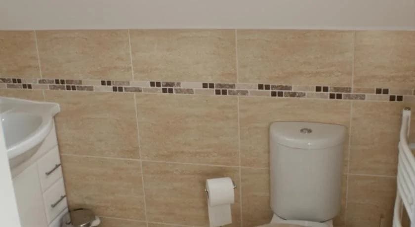 Marchfield Guest House - photo 19