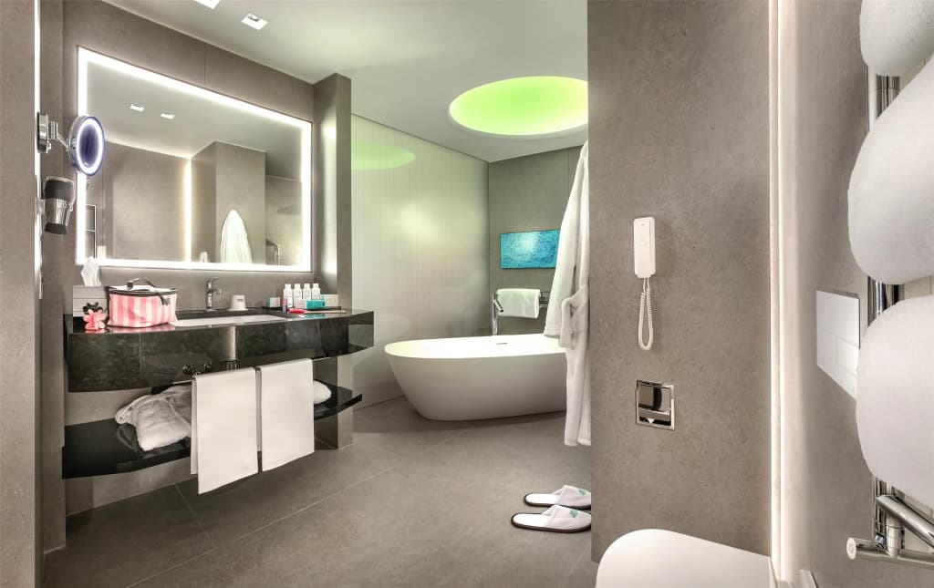 Hotel Cavour - photo 8