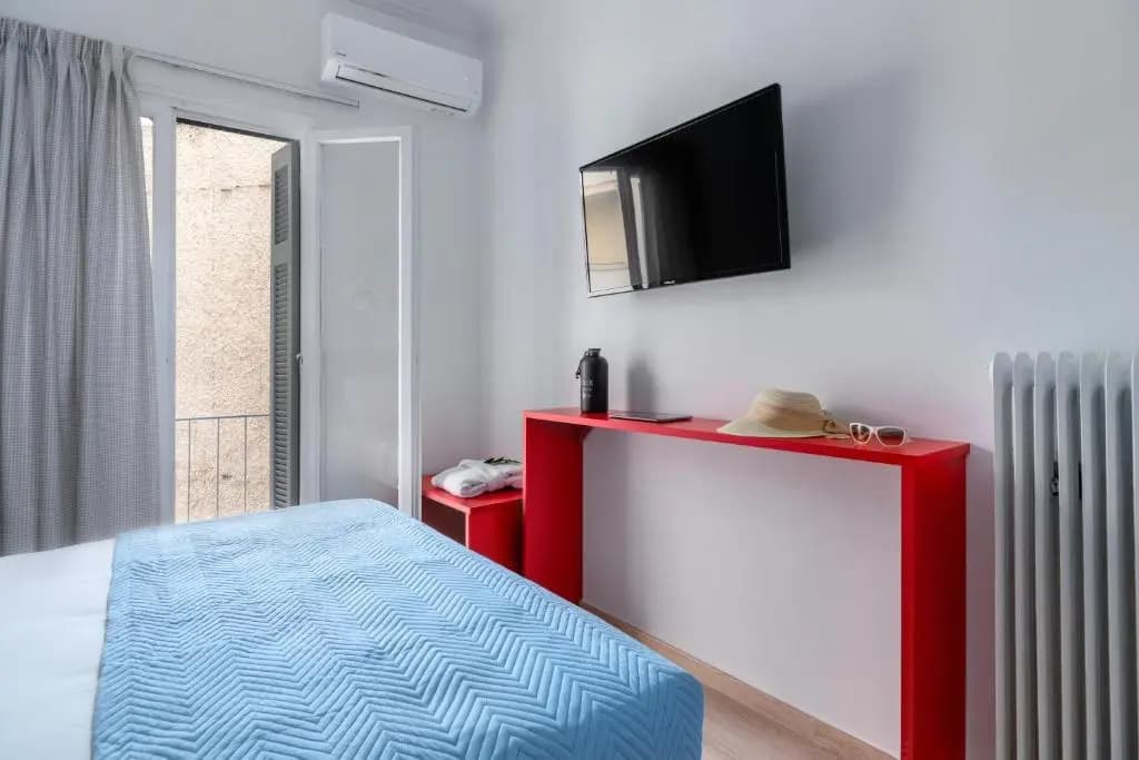 Koukaki Central Apartment - photo 5