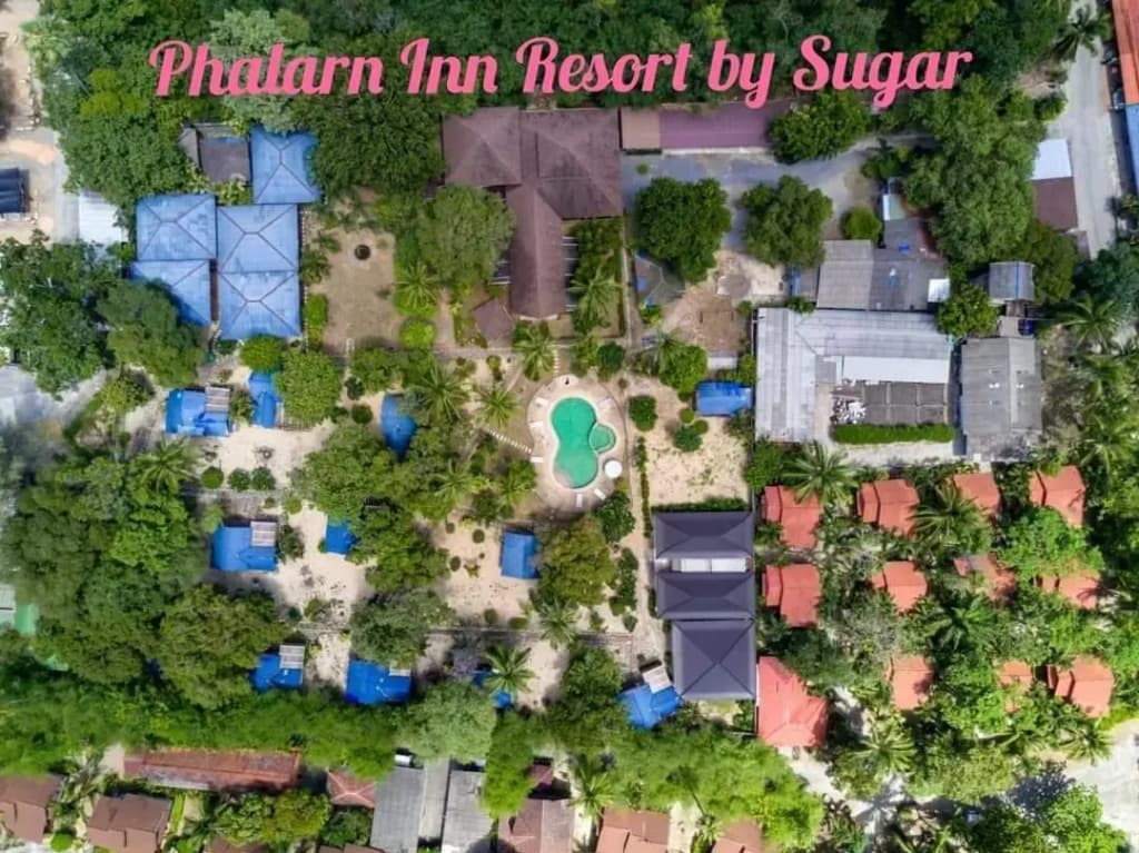 Phalarn Inn Resort - photo 20