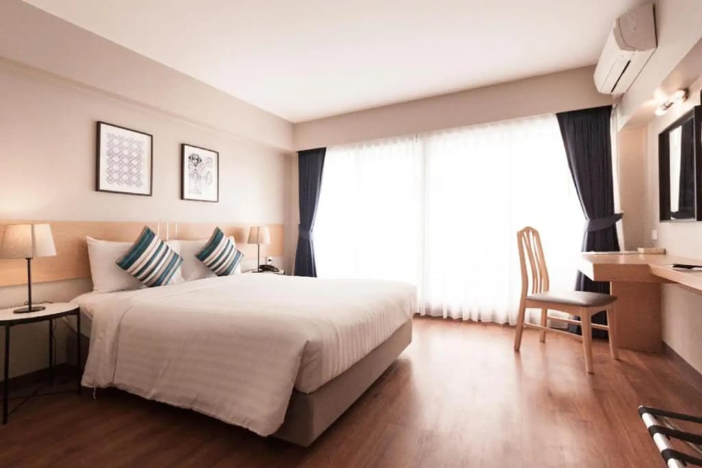 Samran Place Hotel - photo 26