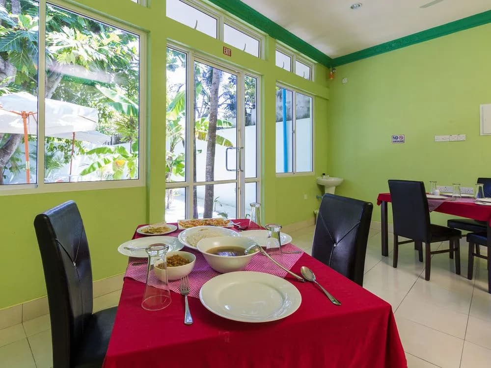 Feridhoo Inn - photo 21