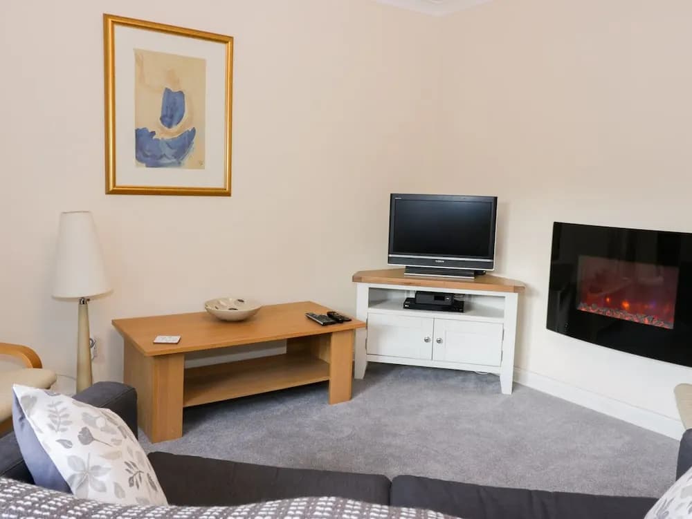4/1 Orchard Brae, Edinburgh - photo 5