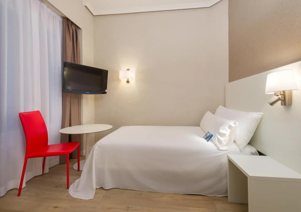 Hotel Madrid Gran Via 25 Affiliated by Meliá - photo 31