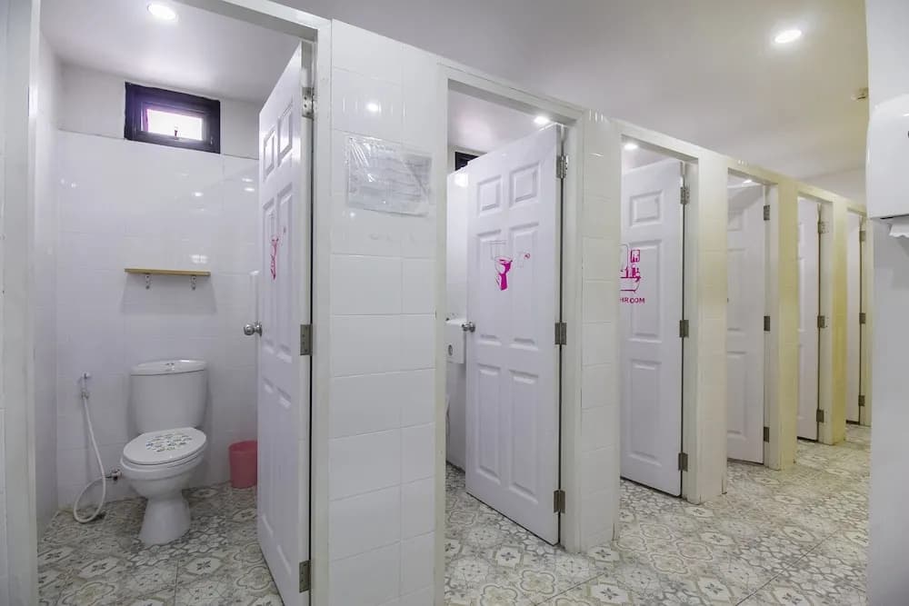 OYO 705 Hostel@seatzstation - photo 8