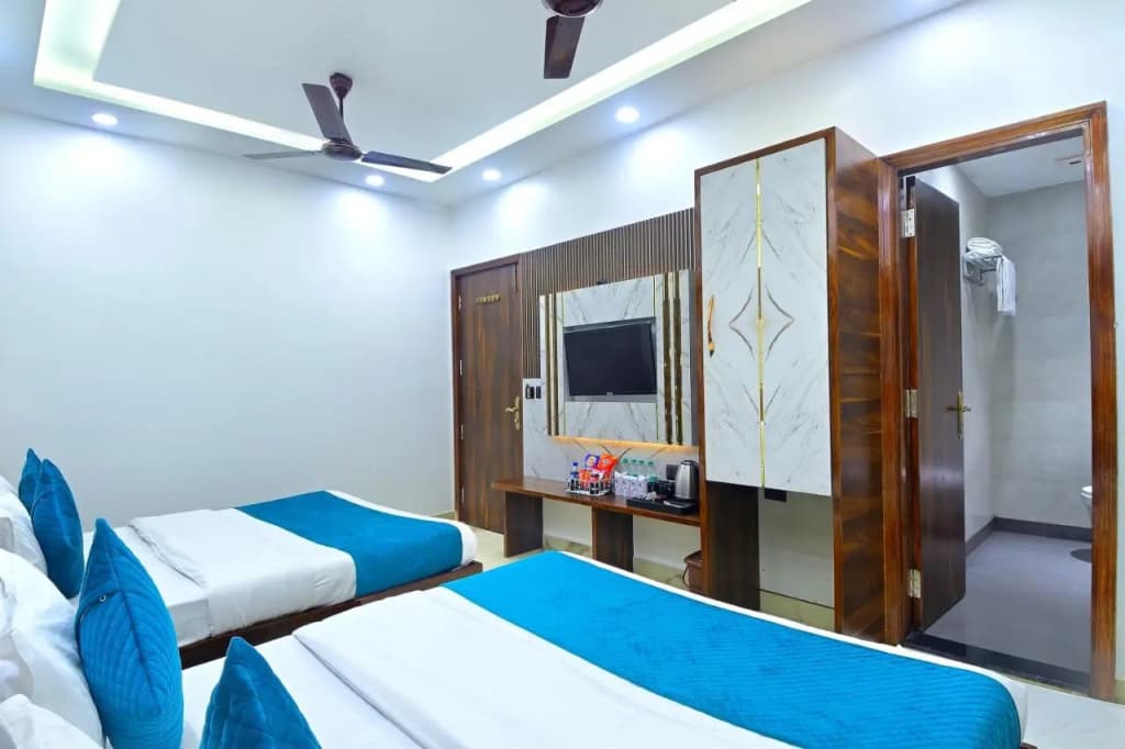 Nav Durga Guest House - photo 18