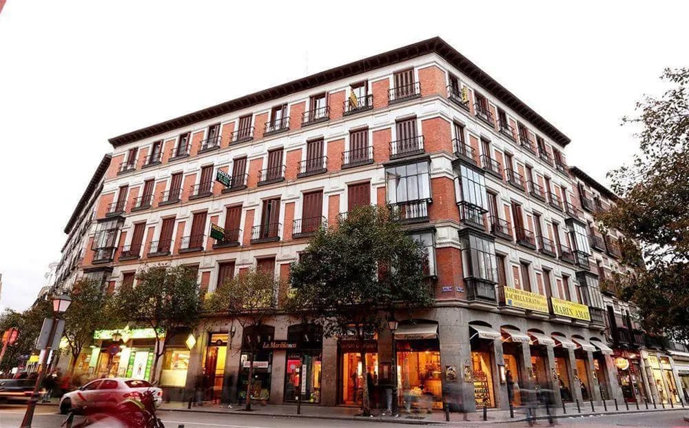 Hostal Sil & Serranos - main photo