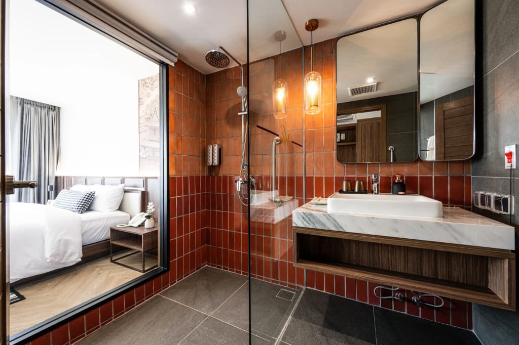 We Hotel Riverfront - photo 27