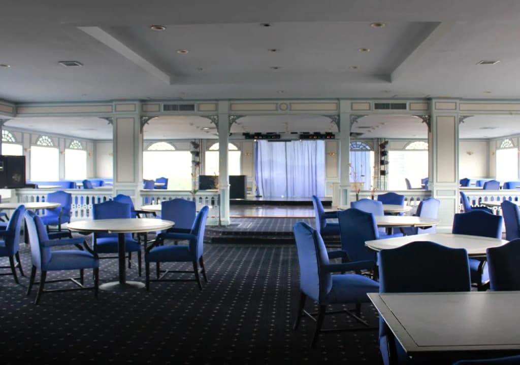 Sinthavee Hotel - photo 5