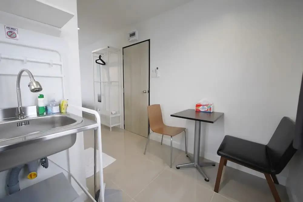 Lee Home Bangkok - photo 19