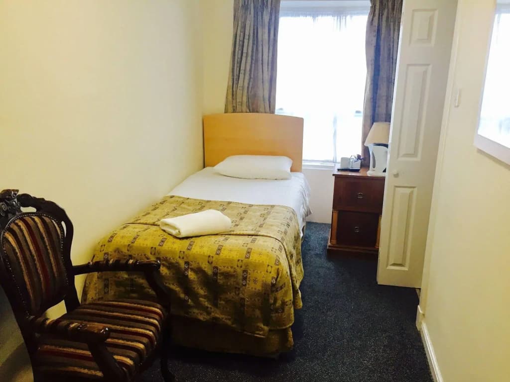 Merith House Hotel - photo 3