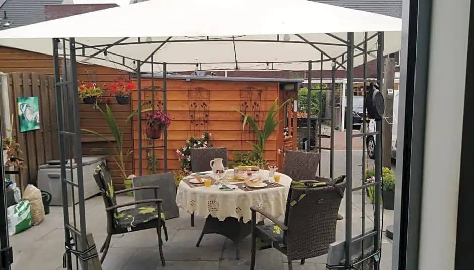 Bon Bed & Breakfast - photo 25