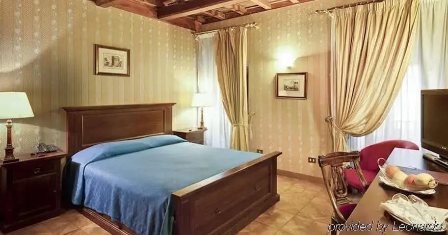 Relais Group Palace - photo 8
