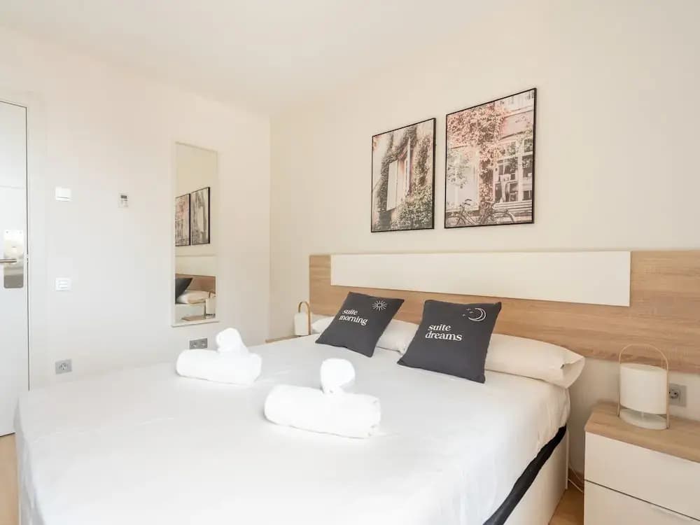 Limehome Barcelona Carrer de Fontcoberta - photo 29