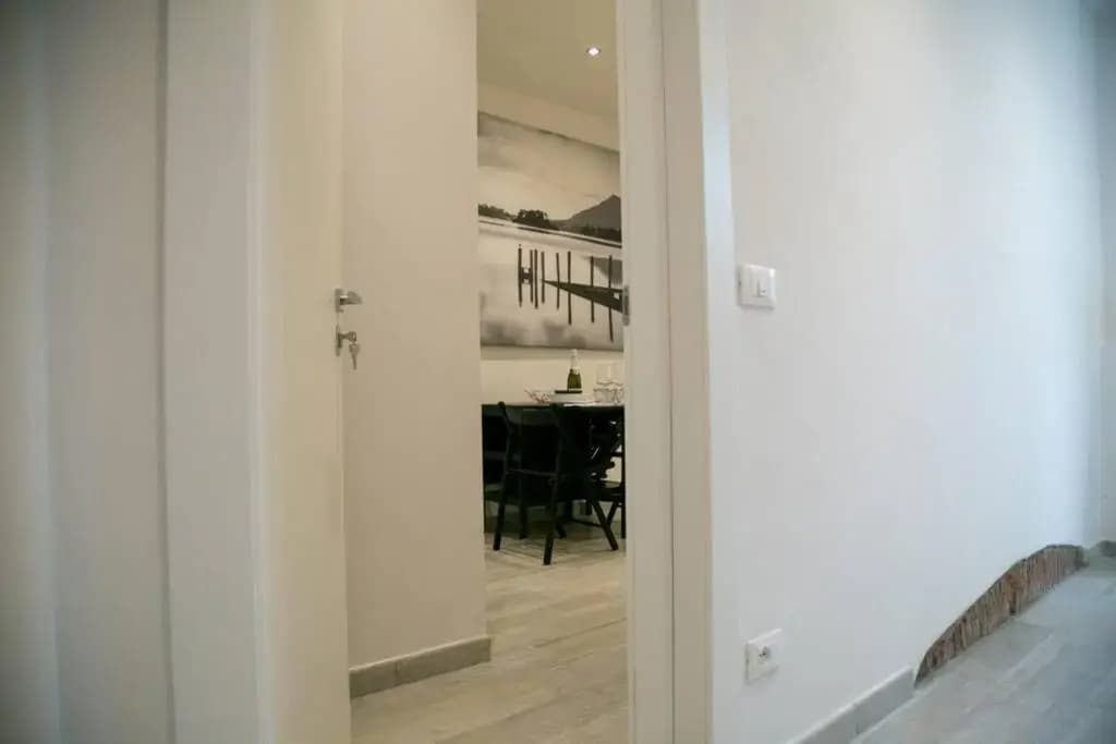 Giripaso Apartment - photo 2