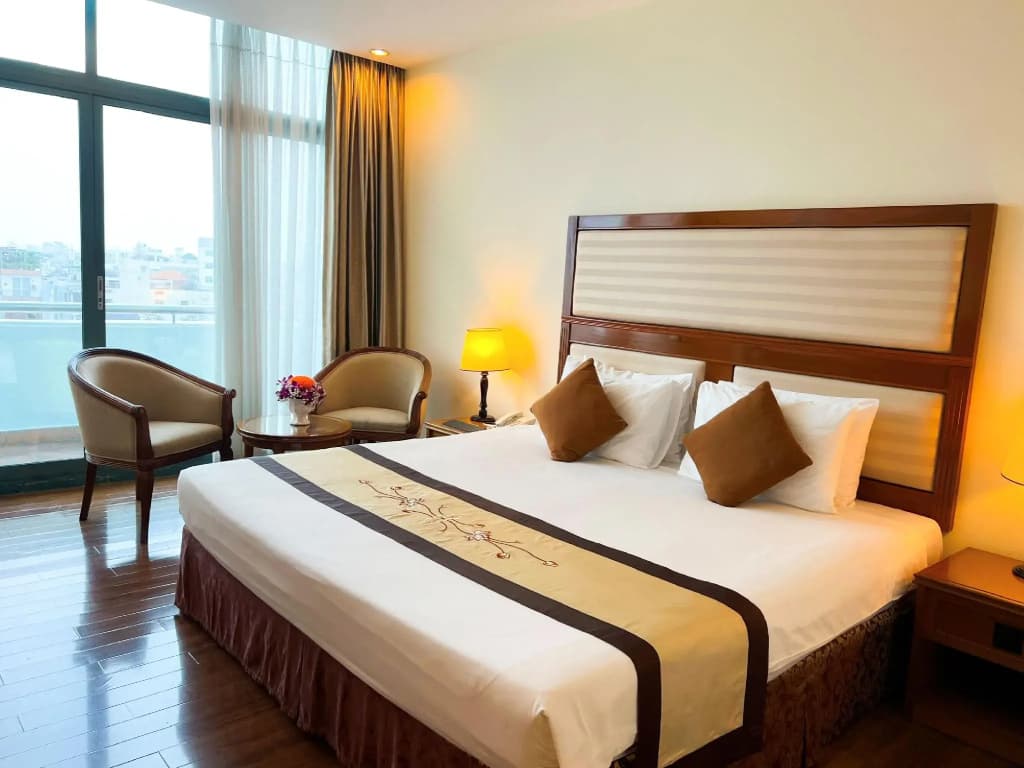 Ramana Saigon Hotel - photo 8