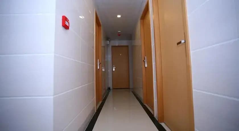 Ho King Guest House - photo 9