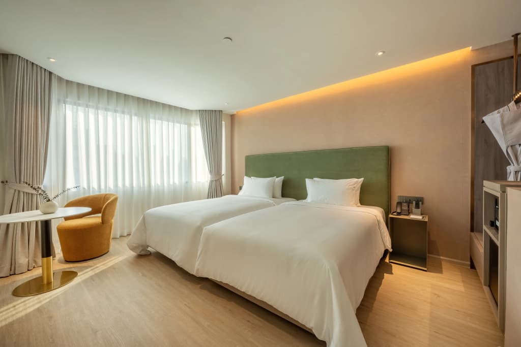 Royal Suite Hotel Bangkok - photo 4