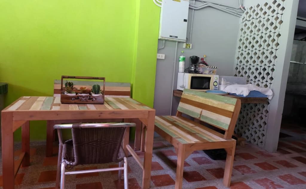 OH Hostel - photo 12