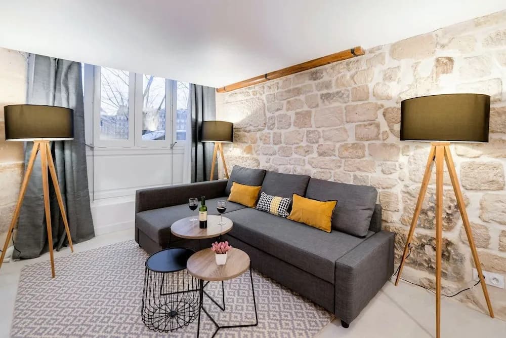 Spacious and Charming Flat on île de la Cité - photo 10