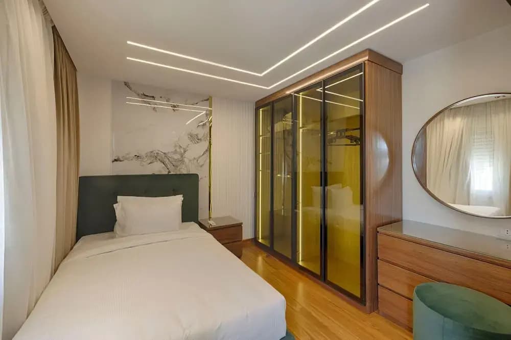 Vesta - Luxury Villa - 3BR - CFC II - photo 12