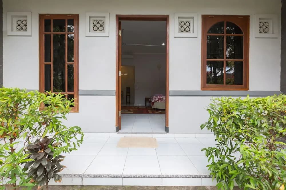 BaliAmanDarlingHouse - main photo