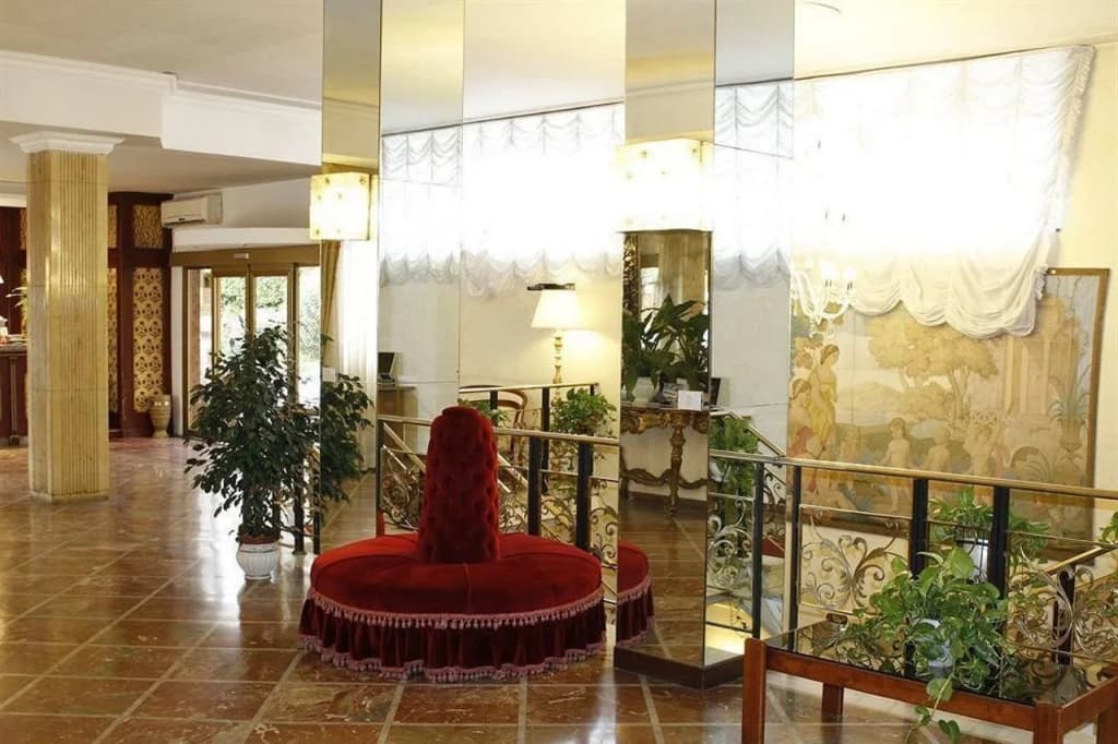 Grand Hotel Hermitage - photo 11
