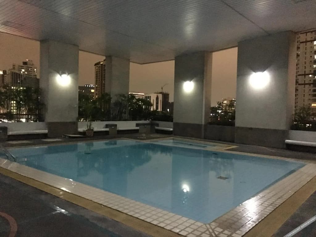 Prathumwan resort apartment - photo 1
