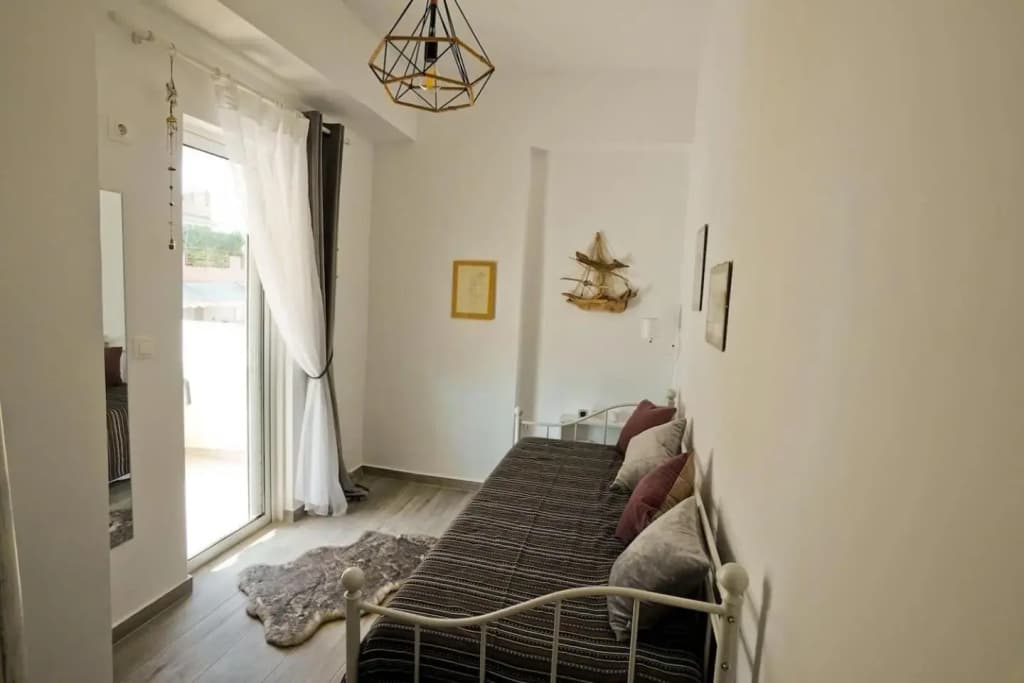 Central Apartment 2’ To Metro - photo 6