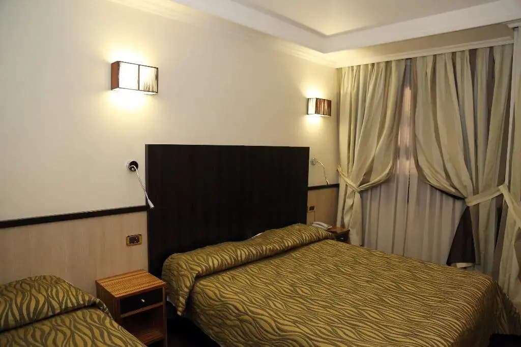 Hotel Borromeo - photo 7