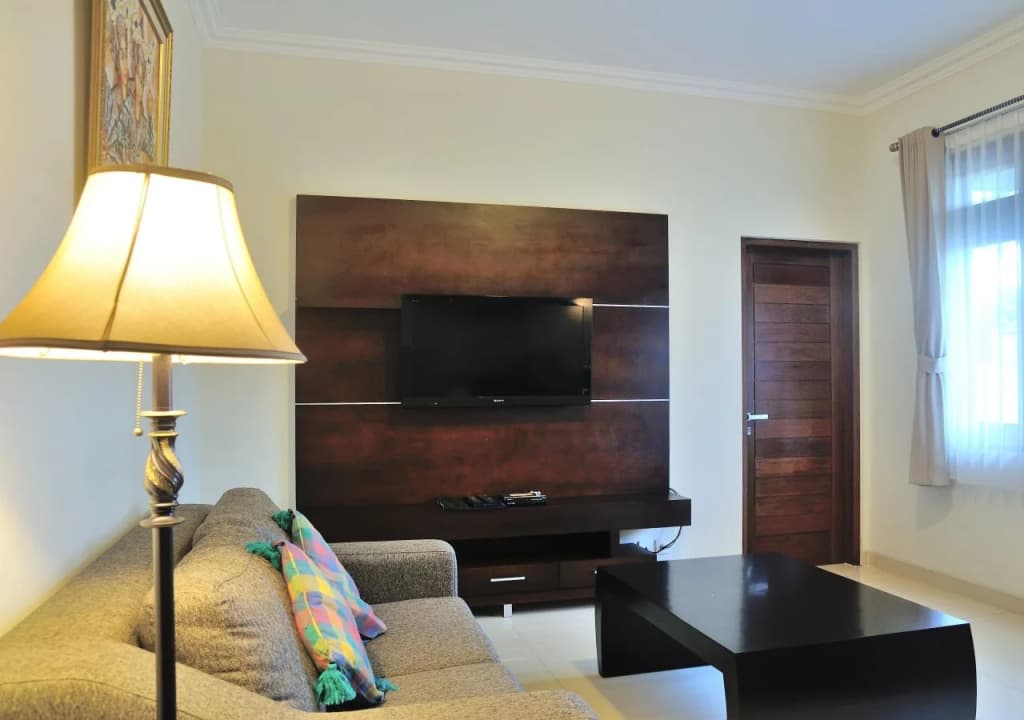 Jenna Residence - photo 4