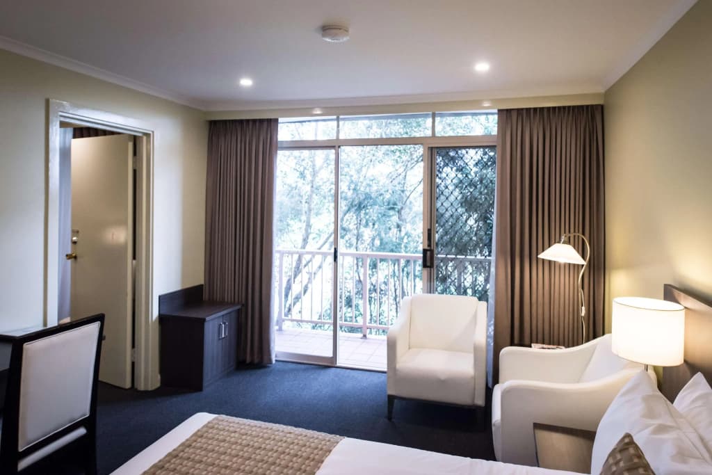 Best Western Airport Motel and Convention Centre - photo 4