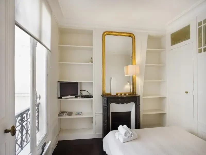 Saint Germain Chic Apartment - photo 5