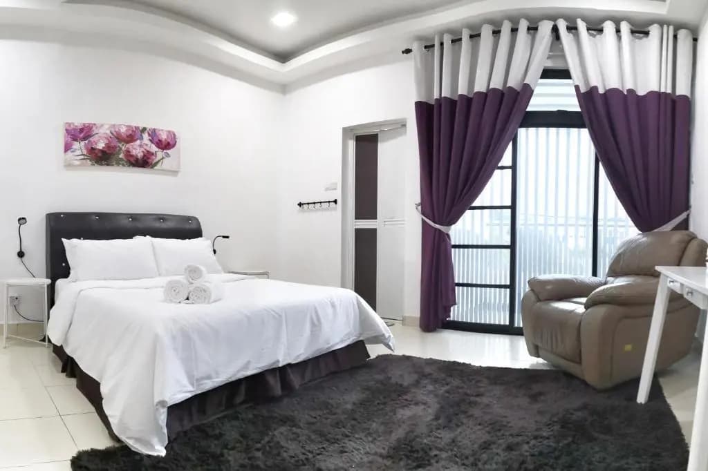Teratak Persona Homestay. 4 rooms double storey terrace in Kuantan City. - photo 1