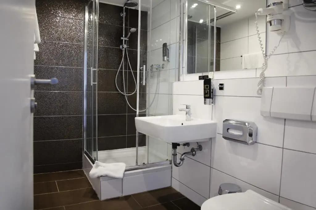 Hotel Les Nations - photo 10