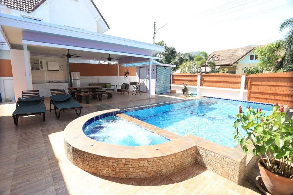 Tropical Hill Pool Villa - photo 10