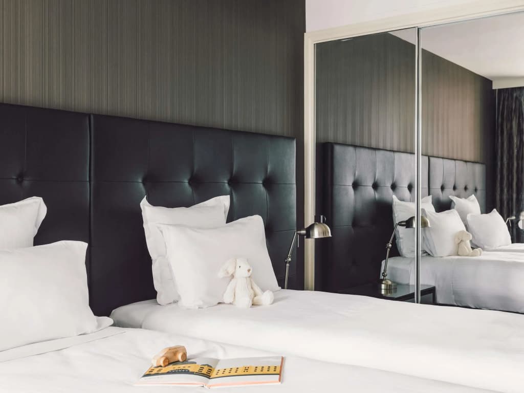 Quay West Suites Melbourne - photo 7